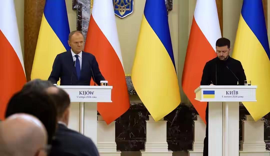 对特朗普很不满！泽连斯基表态：乌克兰领土问题，没我签字不算数