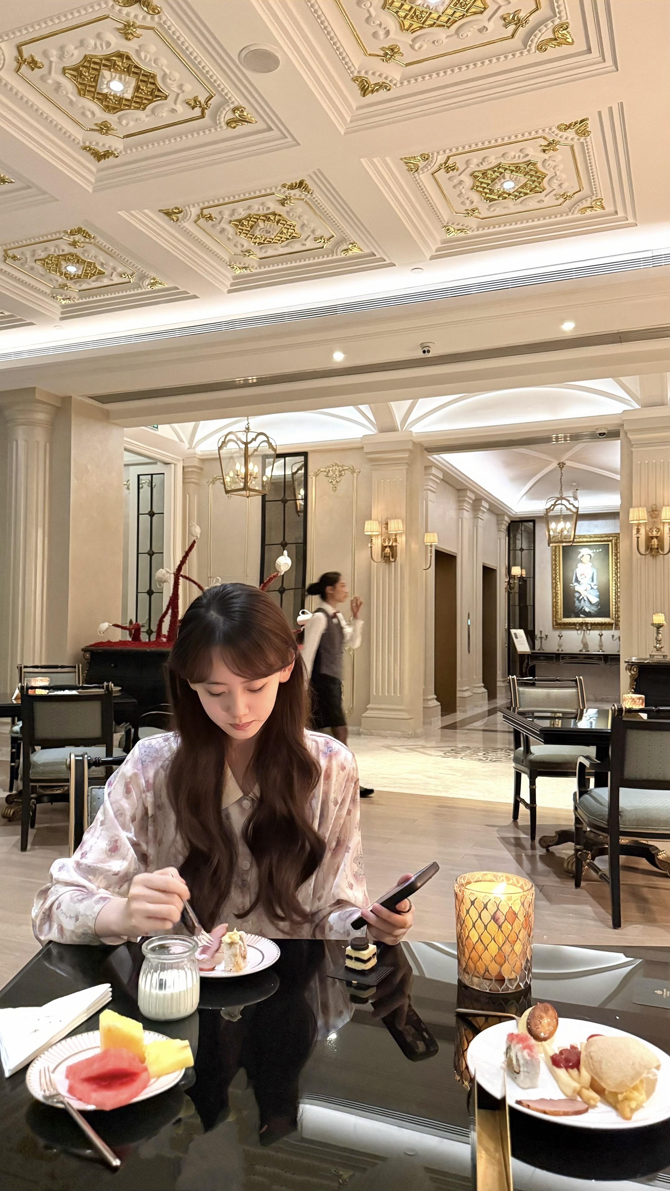 我开始无趣 日复一日.