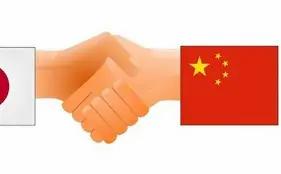 这才是当前中日关系中容易被低估的变化。过去，日本政府增加军事投入多少还需要不断解