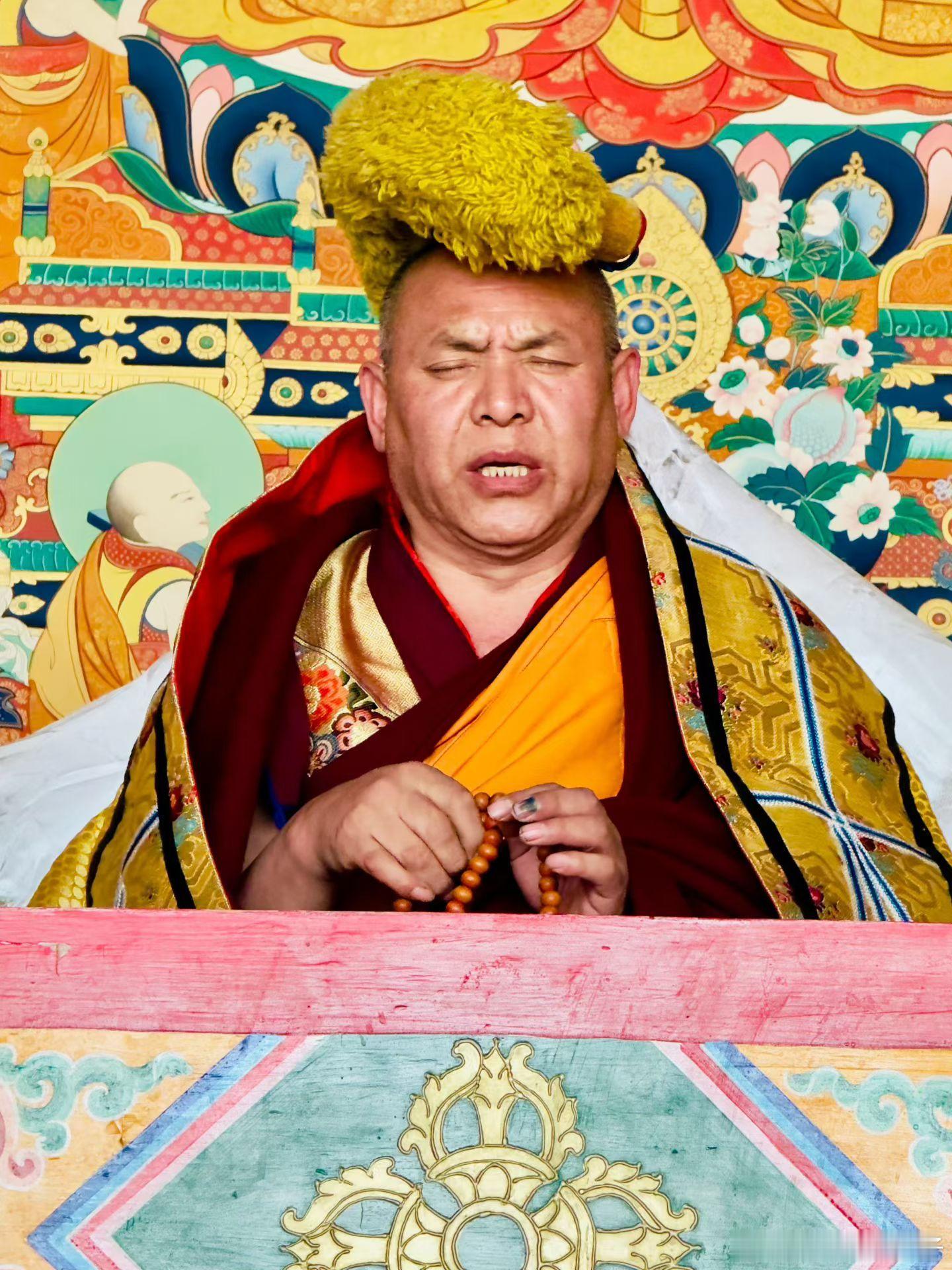 有些话语如清泉，滋润心灵；我们守护这份清澈，便是守护人性中最柔软的亮光。 
