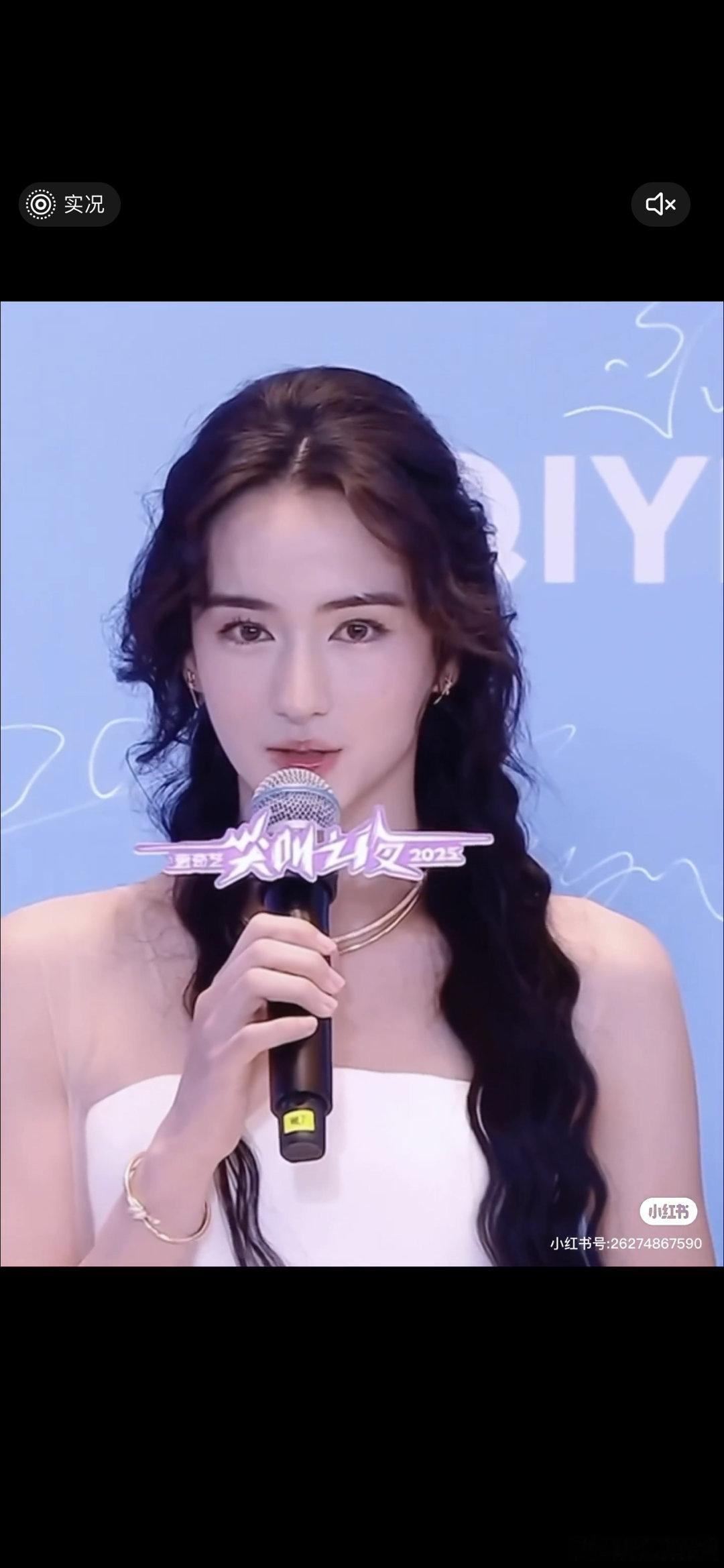 李宛妲是00🌸最美的吗 