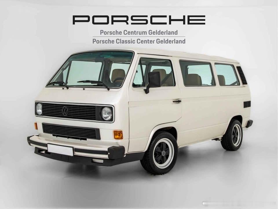 稀有车型 1985年Porsche 為巴黎達卡拉力參賽車 959預備一輛能跟得上
