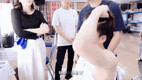 想摸摸喵毛