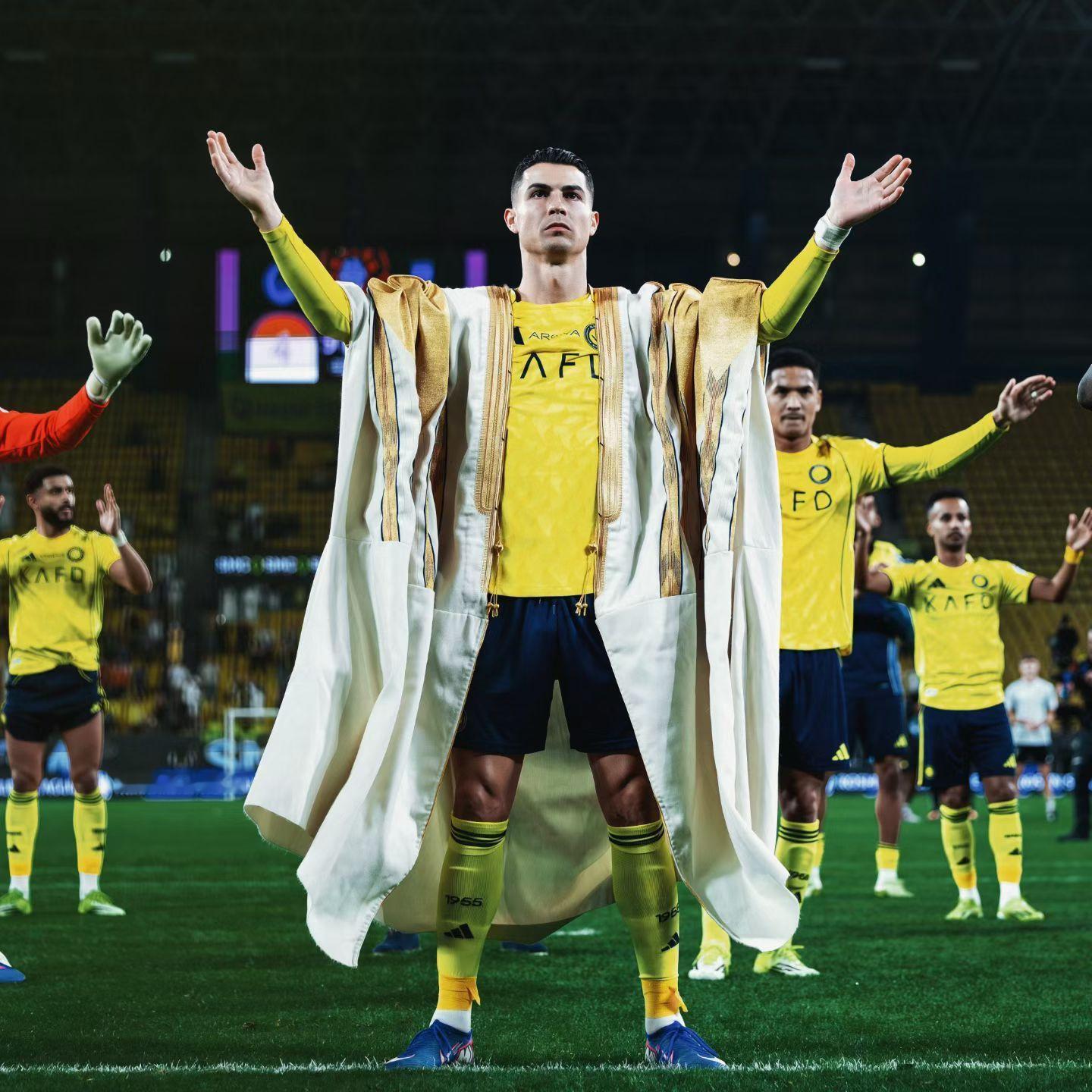 C罗c罗生涯964球c罗30岁后500球利雅得胜利4比0哈森姆 🚨41球！C罗