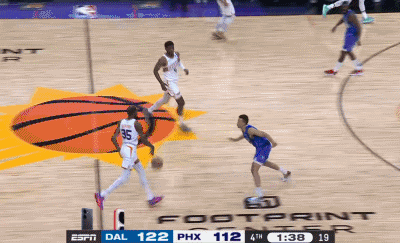 面“断”杜兰特重扣，小哈达威杀死比赛悬念
北京时间12月26日，独行侠与太阳的比