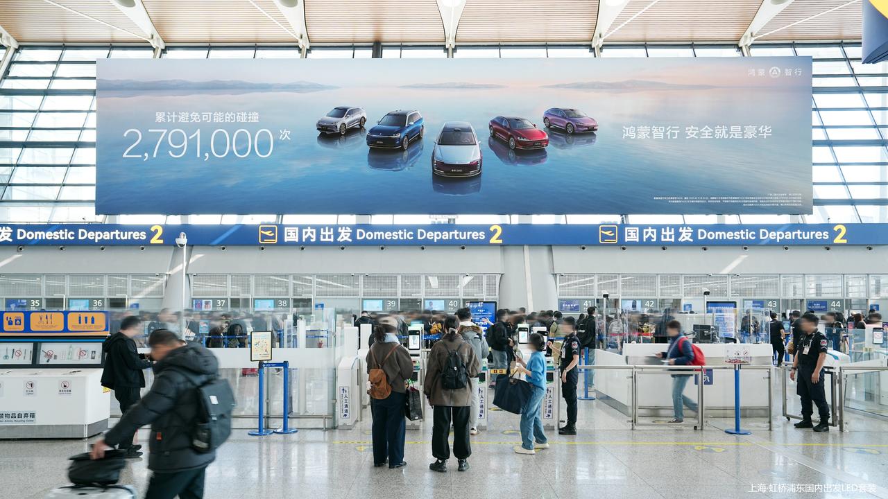 从车主故事到技术足迹，看辅助驾驶的务实演进
当车主们分享着“比我会来事”“自动避