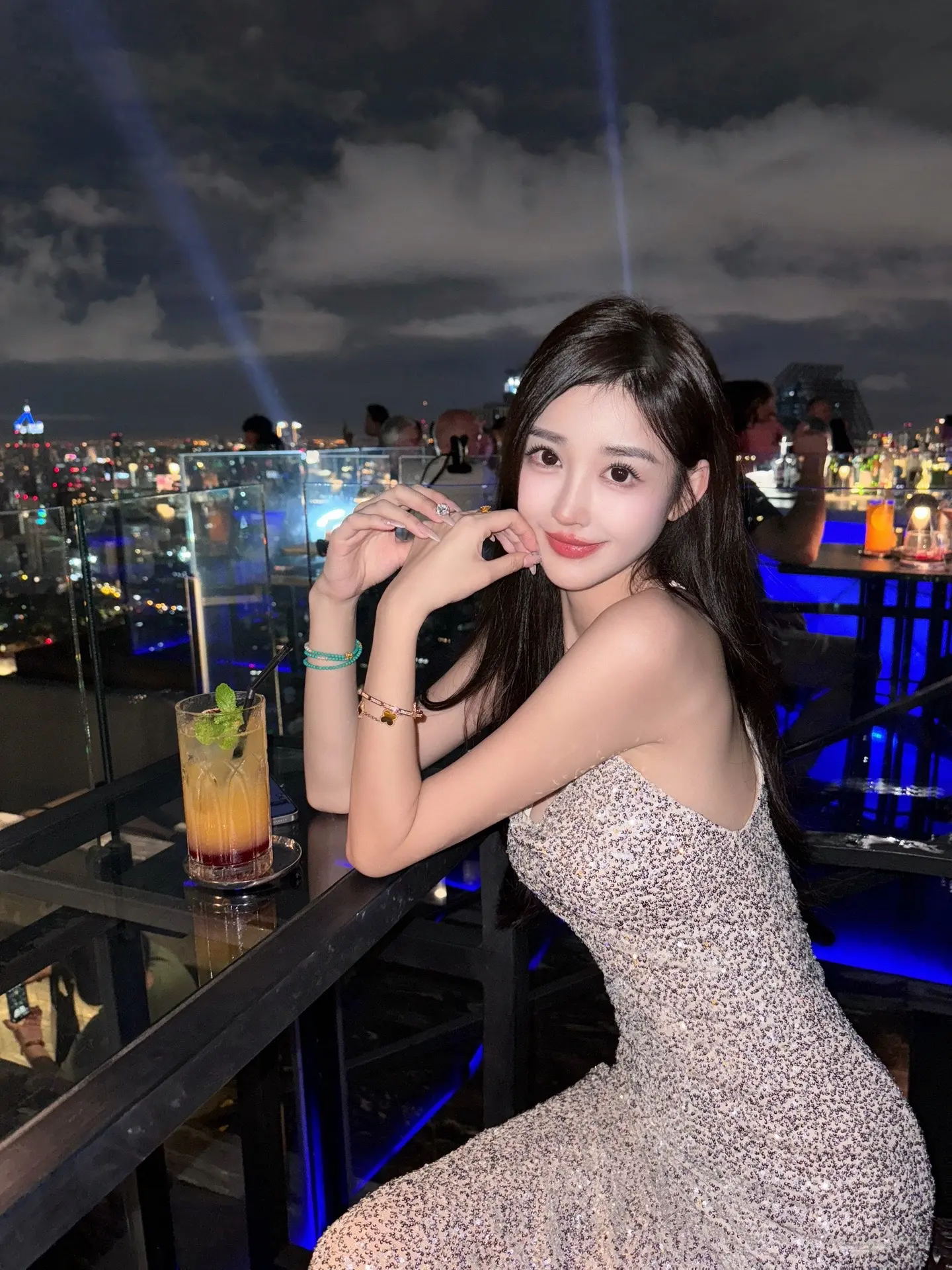 今天妆令人特别着迷