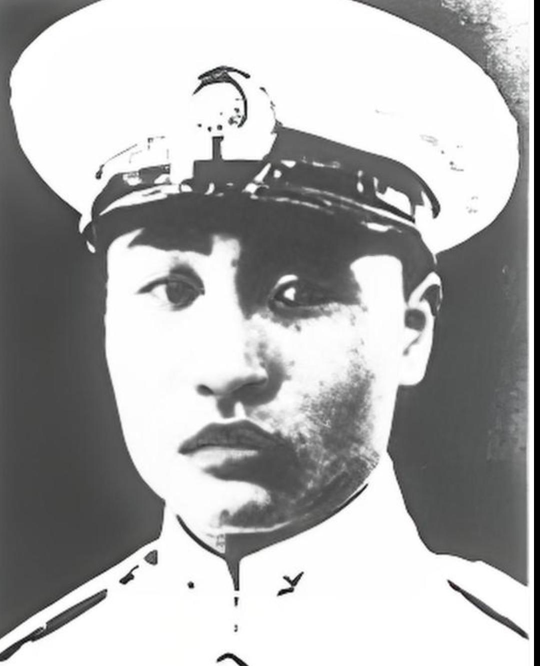 李桂丹（1913.12.1—1938.2.18），辽宁新民人，空军第4航空大队大