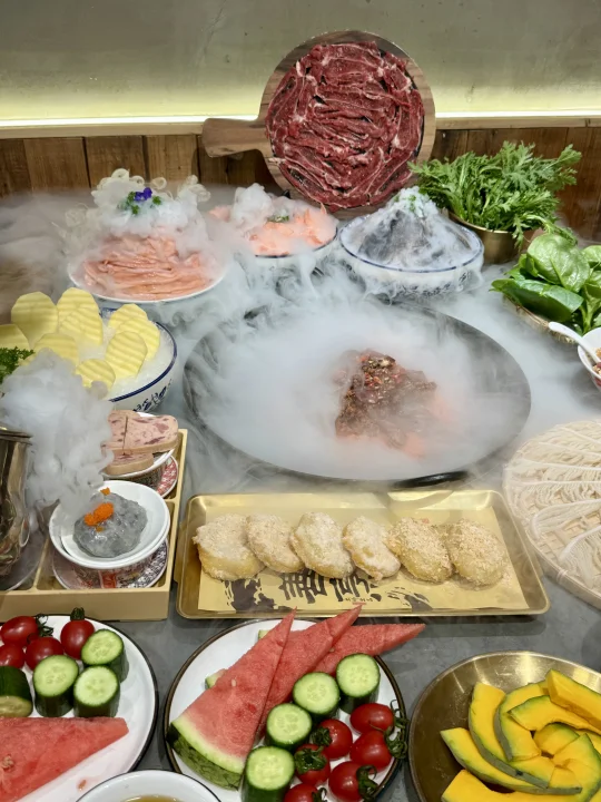 鼓楼唯一不做营销但是巨好吃的重庆老火锅