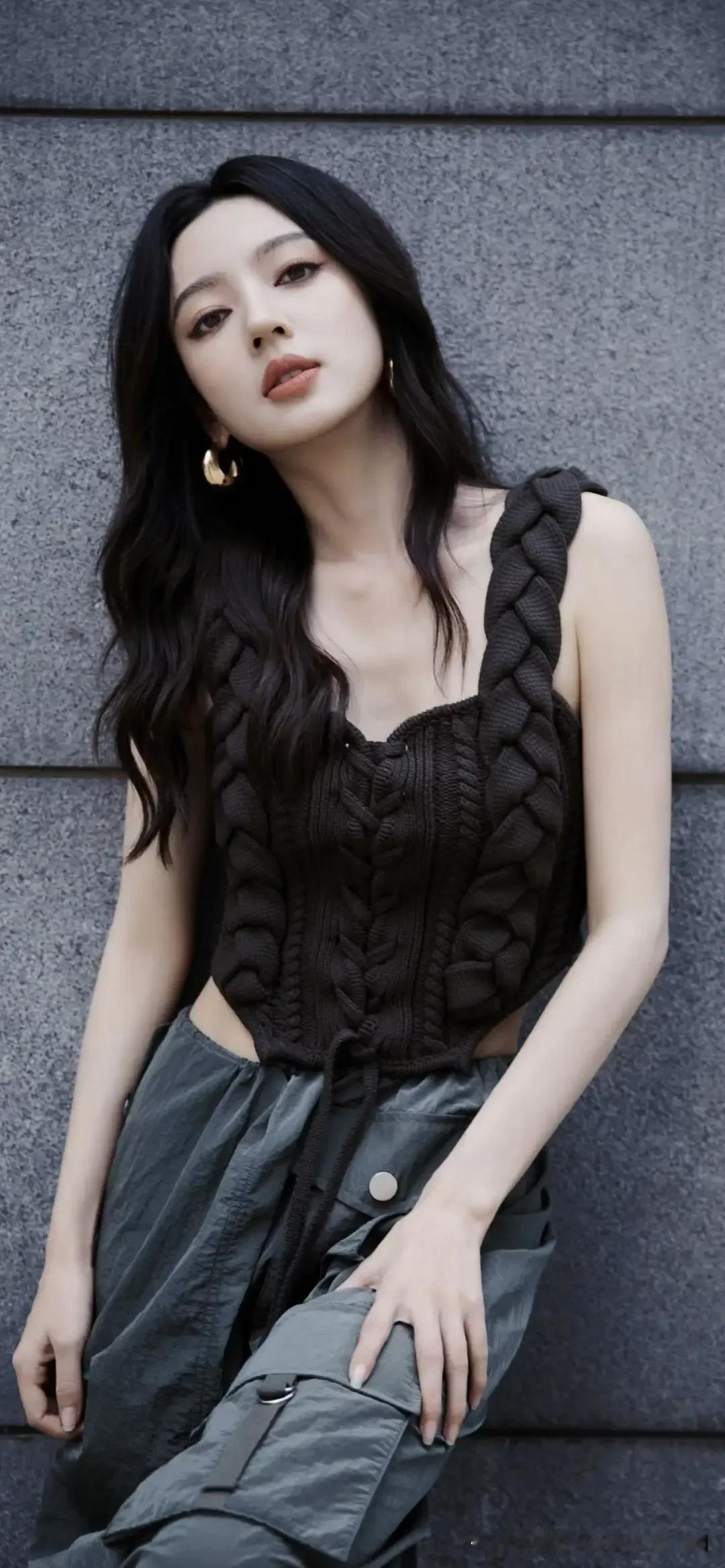 何瑞贤倪妮美女气质好