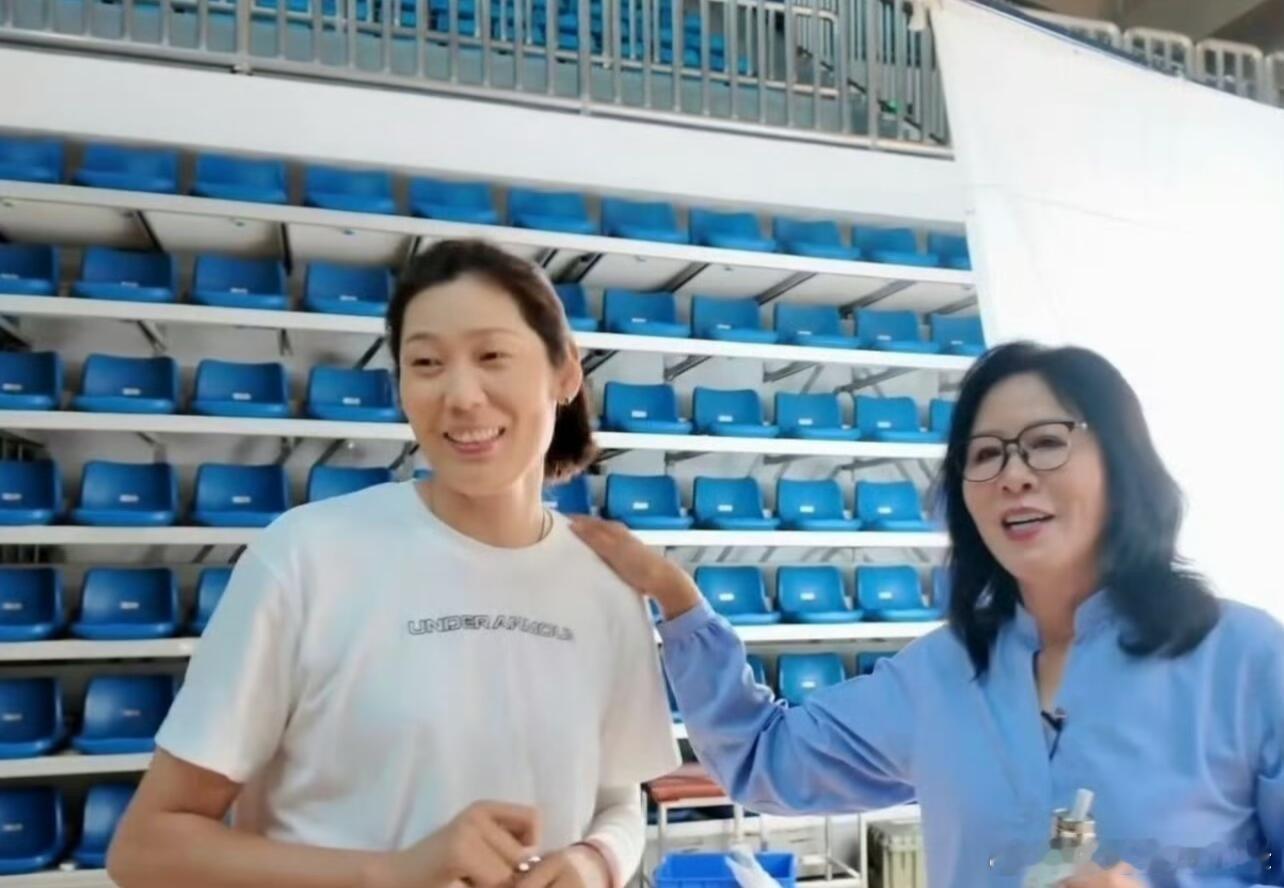 朱婷我想赢得冠军赢球的时候没人提，输球了全在喊她！这话说出来可能有点冒犯，但我不