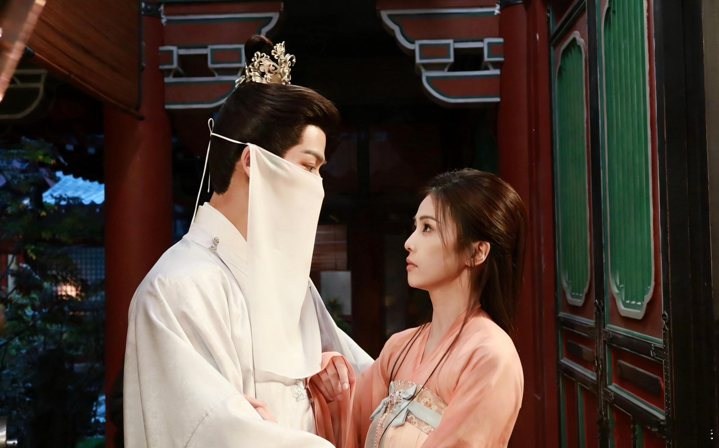 唐宫奇案心疼是心动的开始暧昧期的仪萧倾城封神了✨！一个默默守护，一个悄悄在意，萧