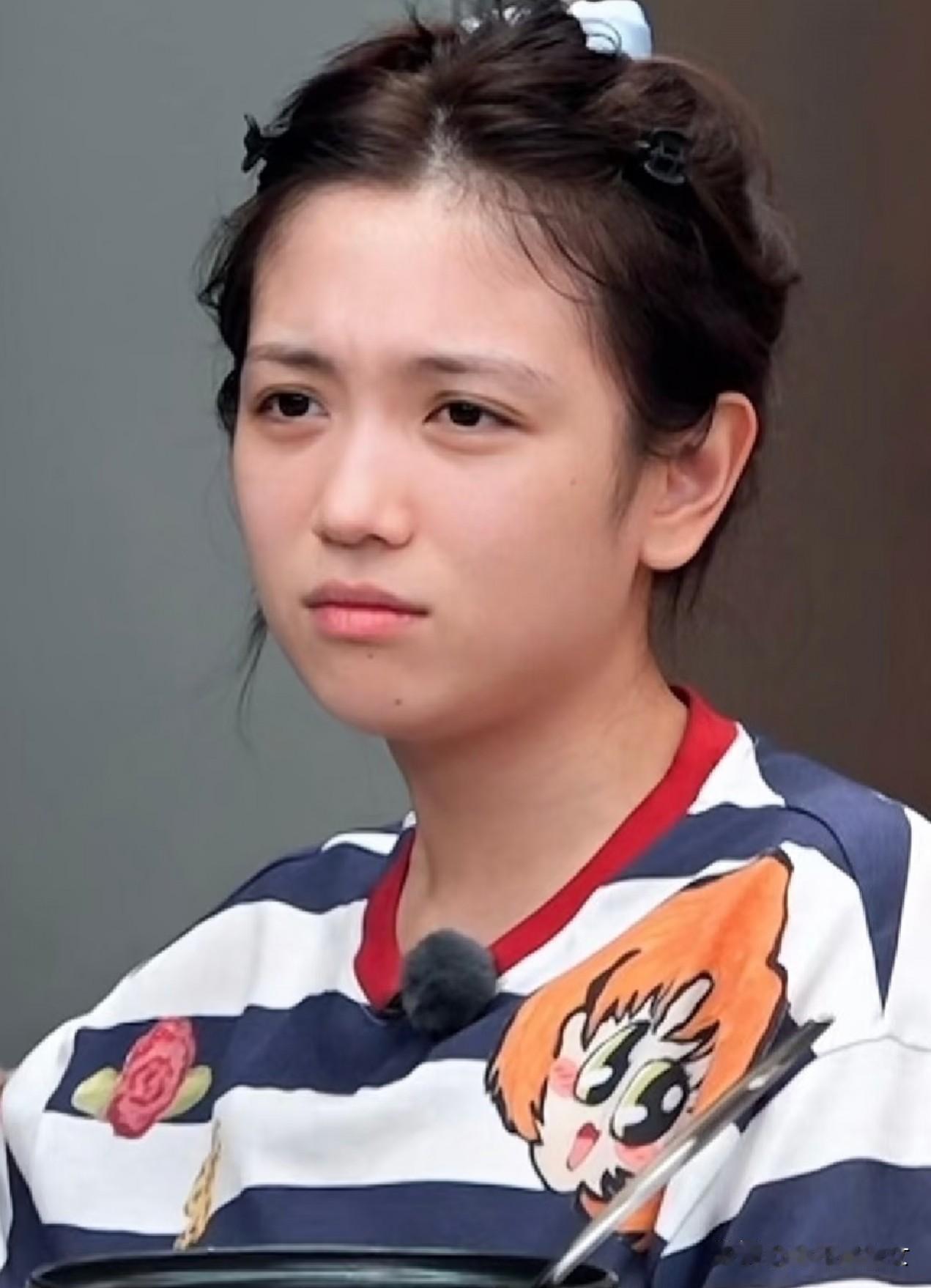 我妈眼光真是毒辣！
第一眼在电视上看到代露娃，
她第一句话就是，找老婆千万不要找