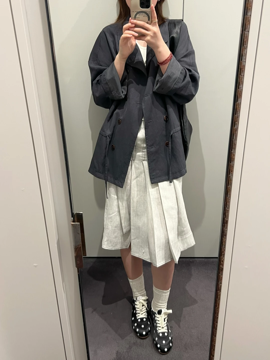 COS试衣间｜这条新款半身裙真的让人眼前一亮