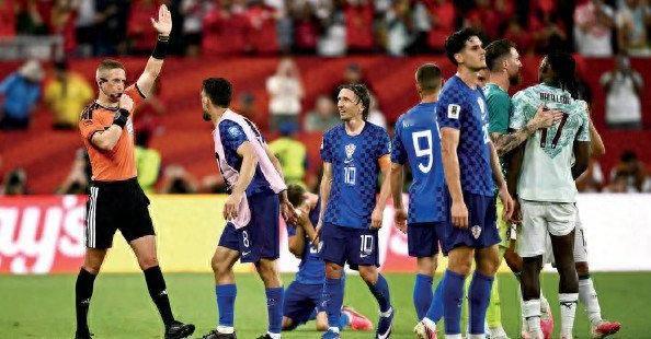 世界杯决赛冲突一事有了最新进展，FIFA正式立案调查阿根廷全队赛后一系列违规行为