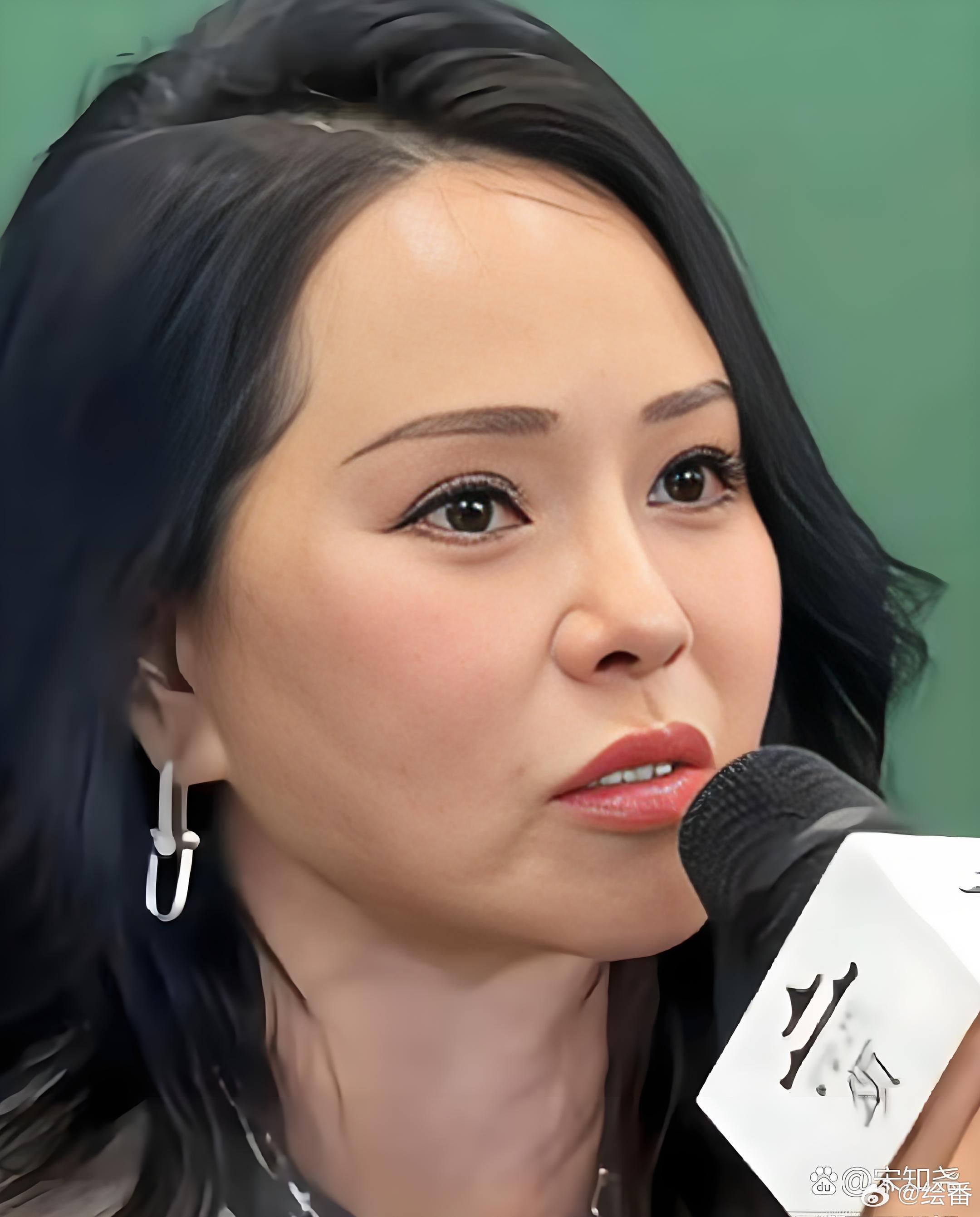 实话实说，这是不是就⁠﻿是伊⁠能﻿﻿静最真实的样子⁠⁠﻿？ 