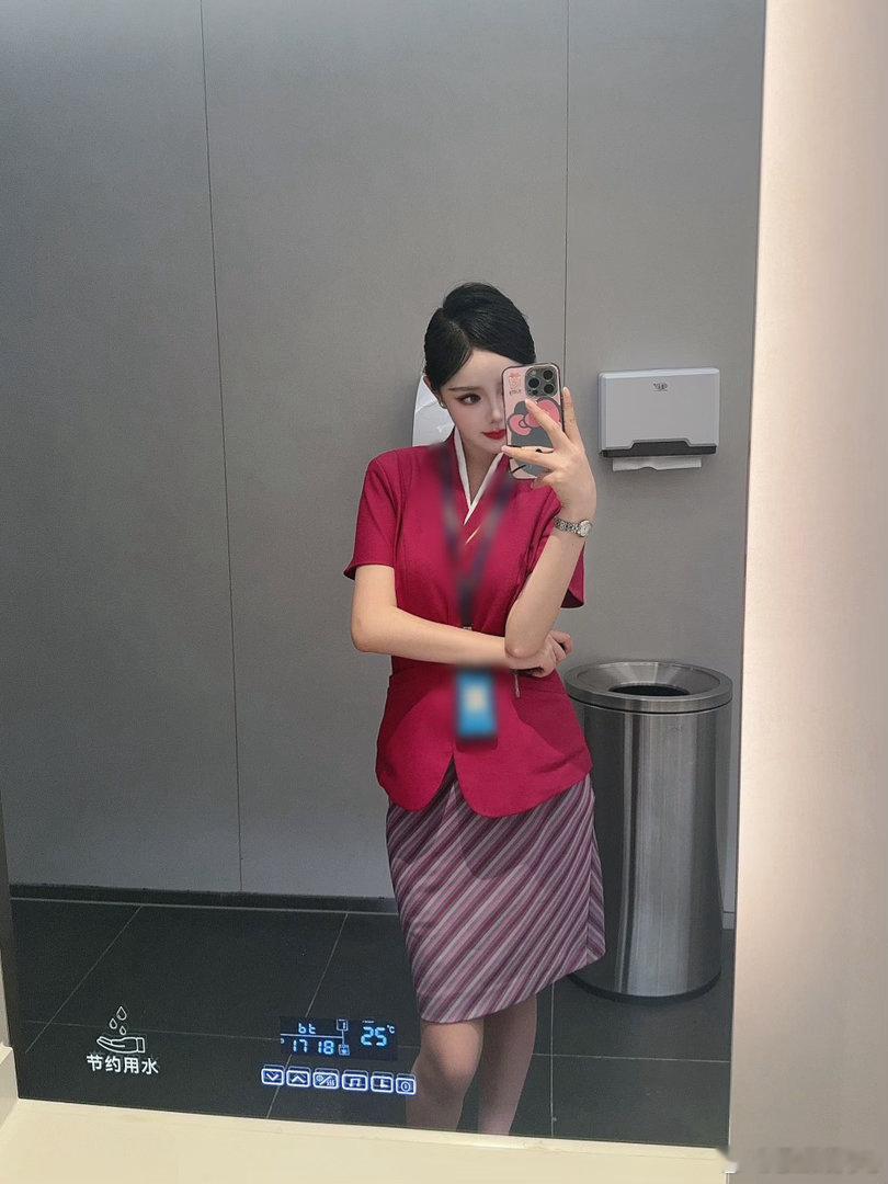 如果20号外卖柜上全是礼物和鲜花那我的拼好饭应该放在哪里？ 