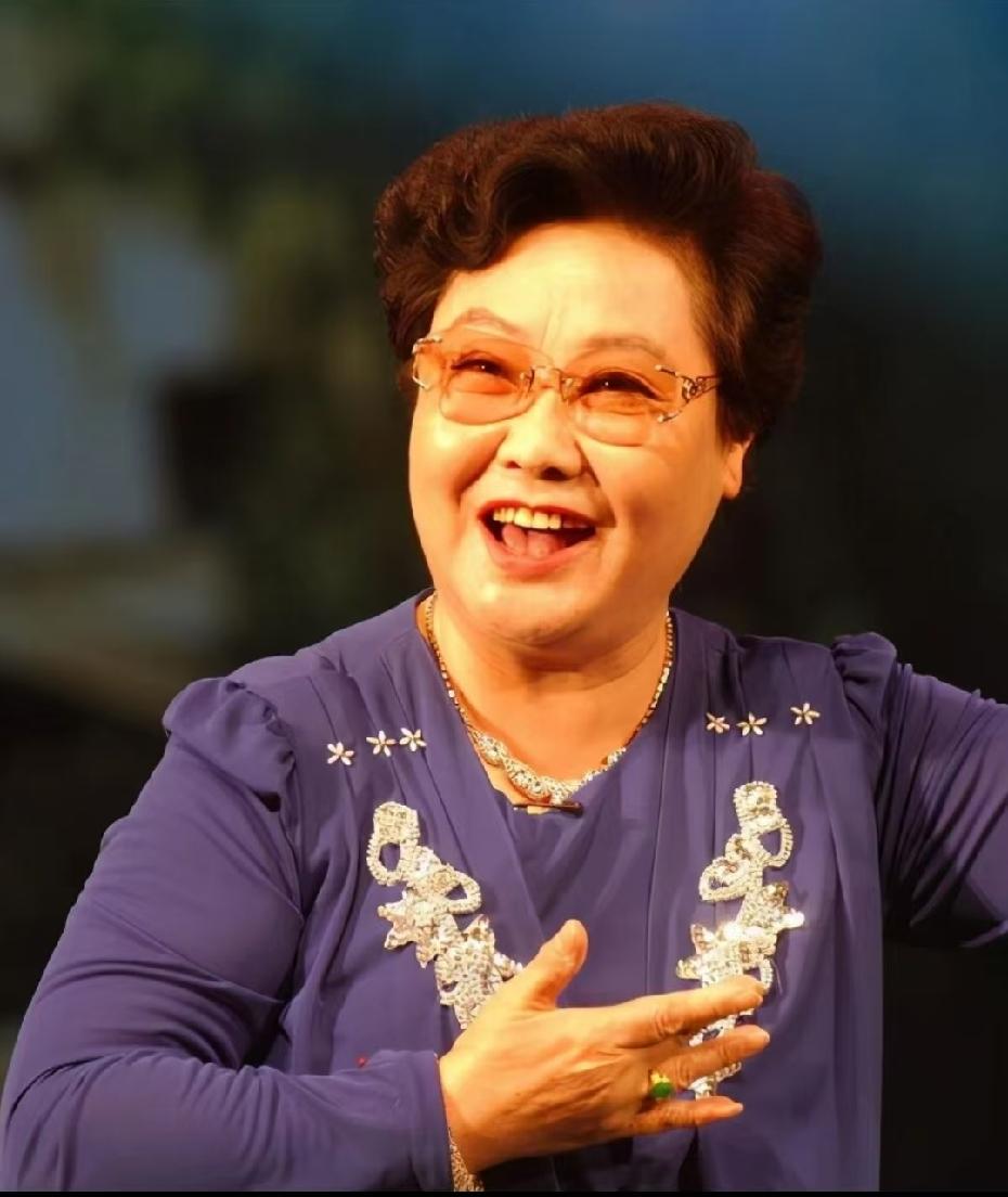 人民艺术家郭兰英留下特殊遗愿：不设灵堂不办追悼会，格局令人敬佩！
 
家喻户晓的