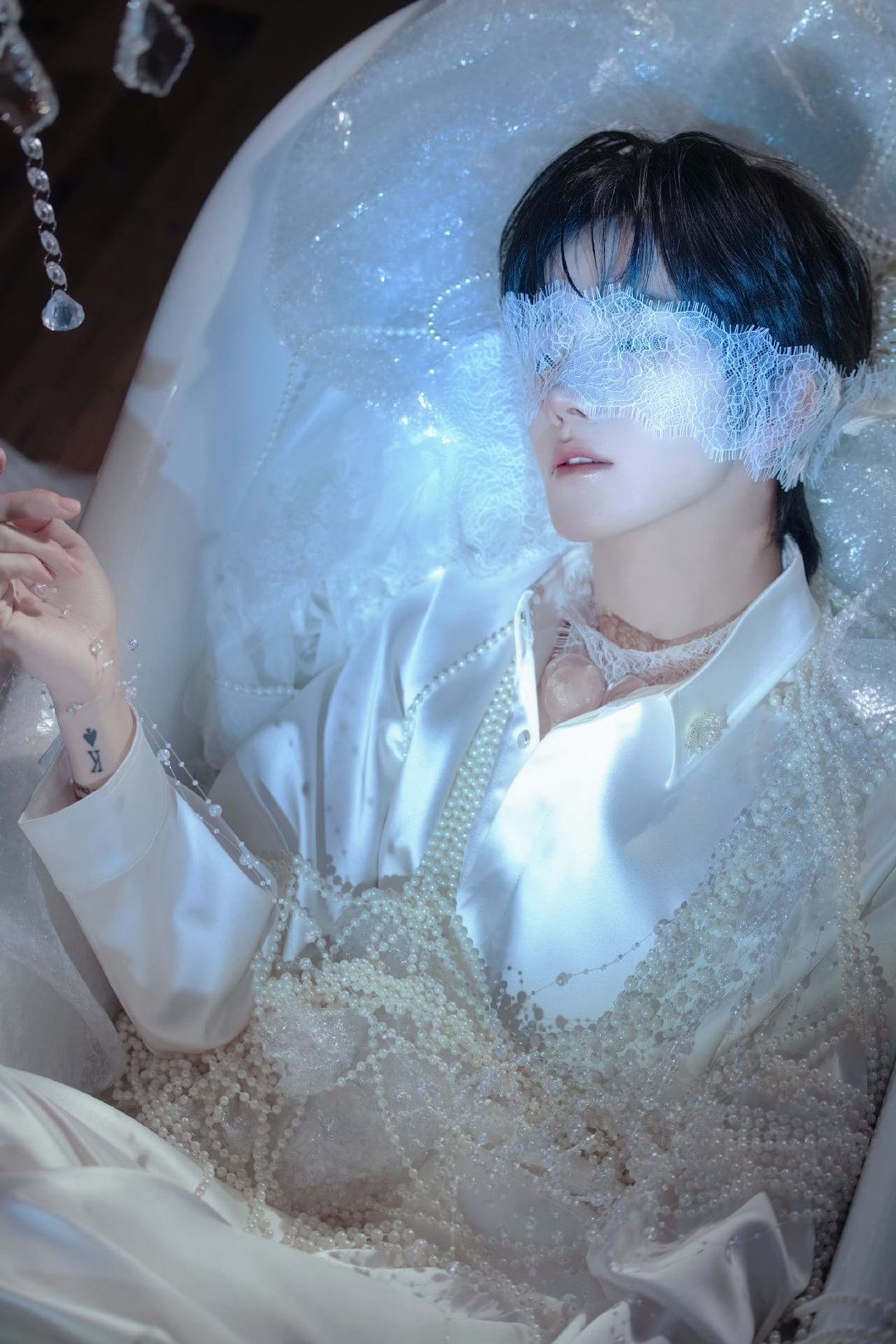 黄星白纱蒙眼黄星白衬衫造型 哇塞 黄星白衬衫造型 