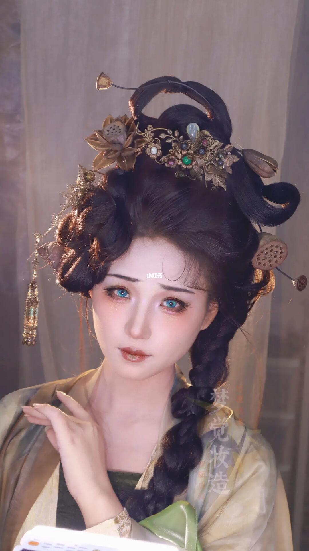 【枯荷】