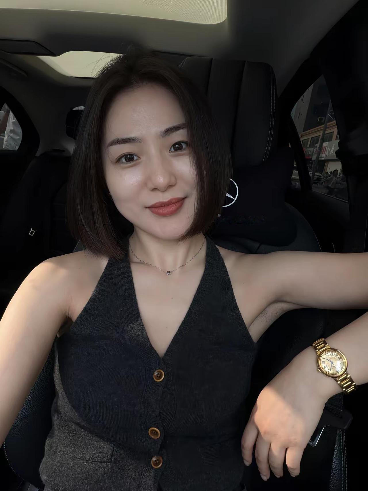 哪有对错，存在即合理成熟女人穿搭 限量版的自己无可替代 30+女性的魅力