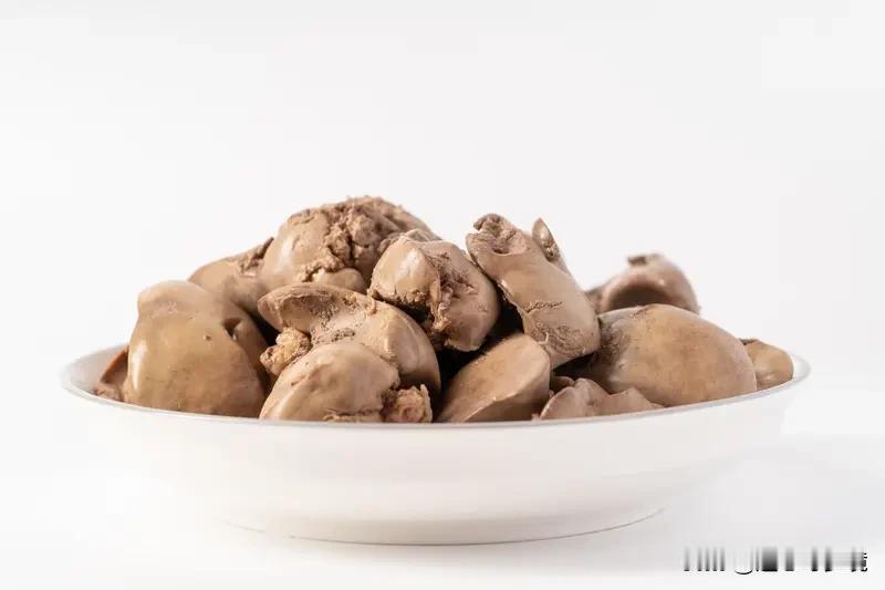 6种食物被证实“促癌” 癌症和饮食关系密切，有6种食物被证实“促癌”。很多人每天