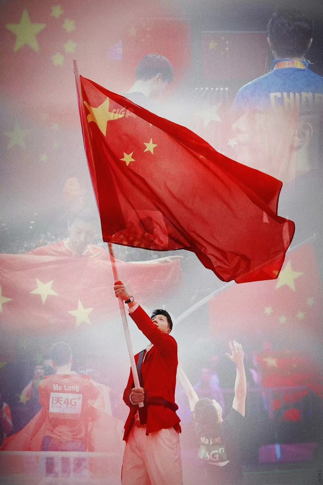 #中国队塞纳河上合唱起歌唱祖国#，冲！[全力以赴] ​​​