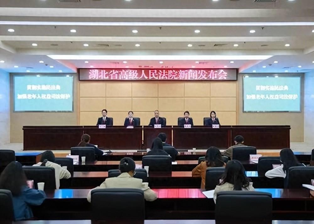 太解气！外甥女拿血缘争夺500万遗产，法院一纸判决撕碎血亲继承幻想！ 

这起继