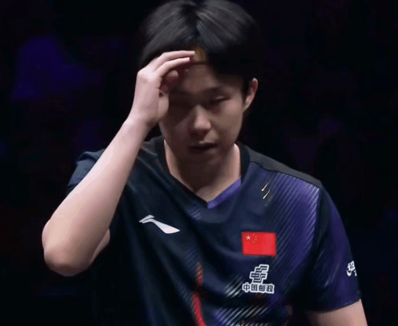 18分钟结束战斗！
王楚钦就是这么牛[赞][笑哭]！
王楚钦🇨🇳横扫小弗🇩