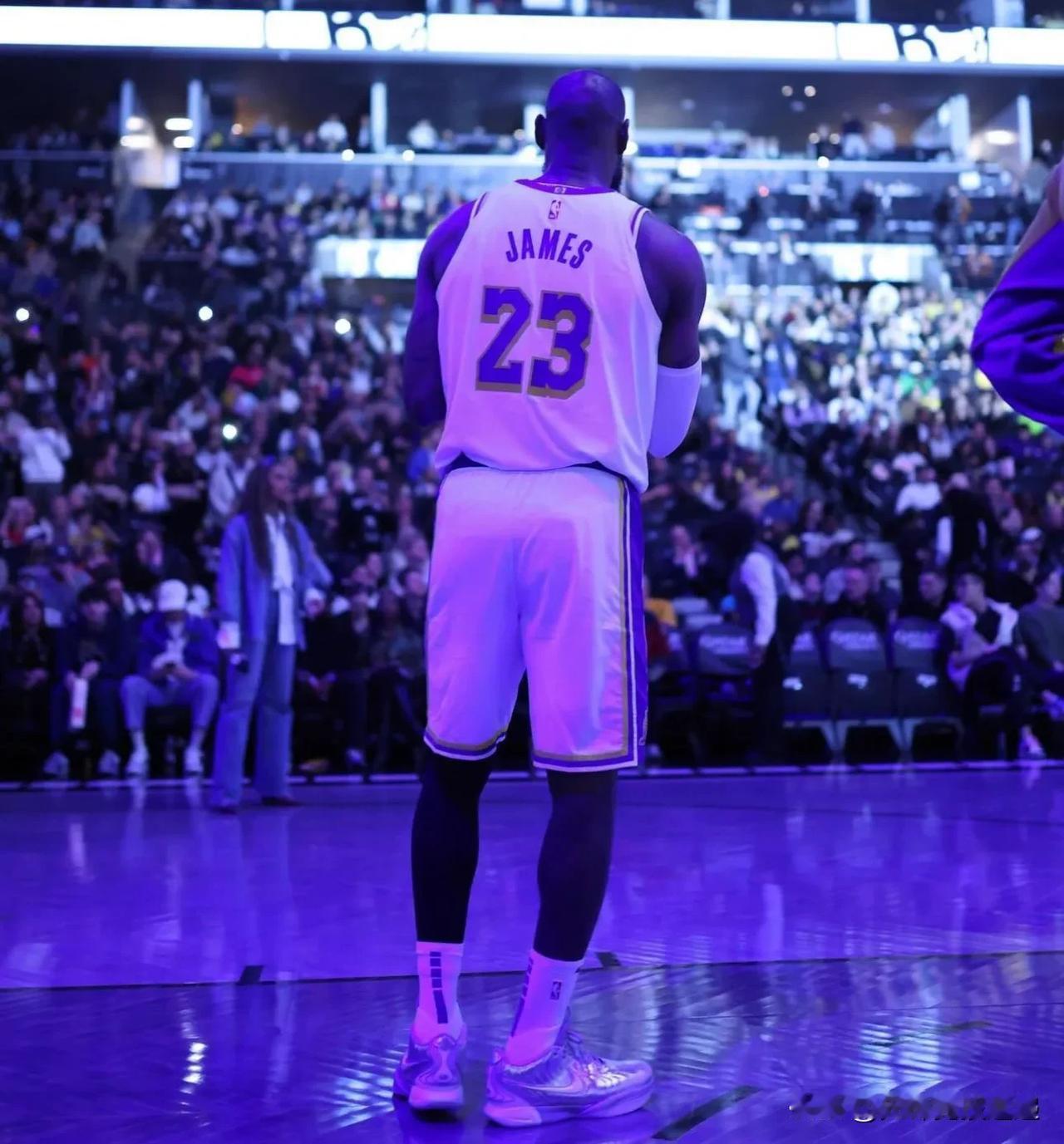 最多 5 分比赛：贾巴尔
最多 10 分比赛：勒布朗
最多 15 分比赛：勒布朗