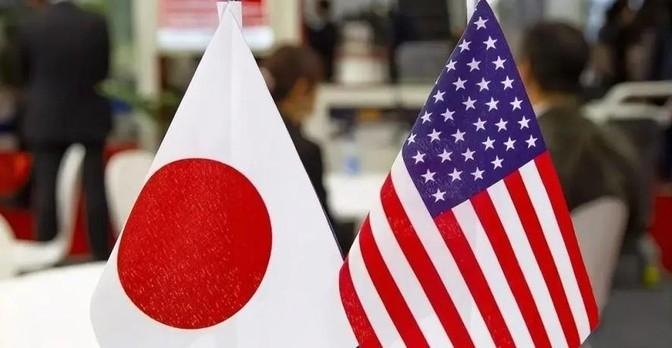 日本新内阁的成员们最近因为长相被大家热议，很多人在讨论颜值高的人是不是真的适合当