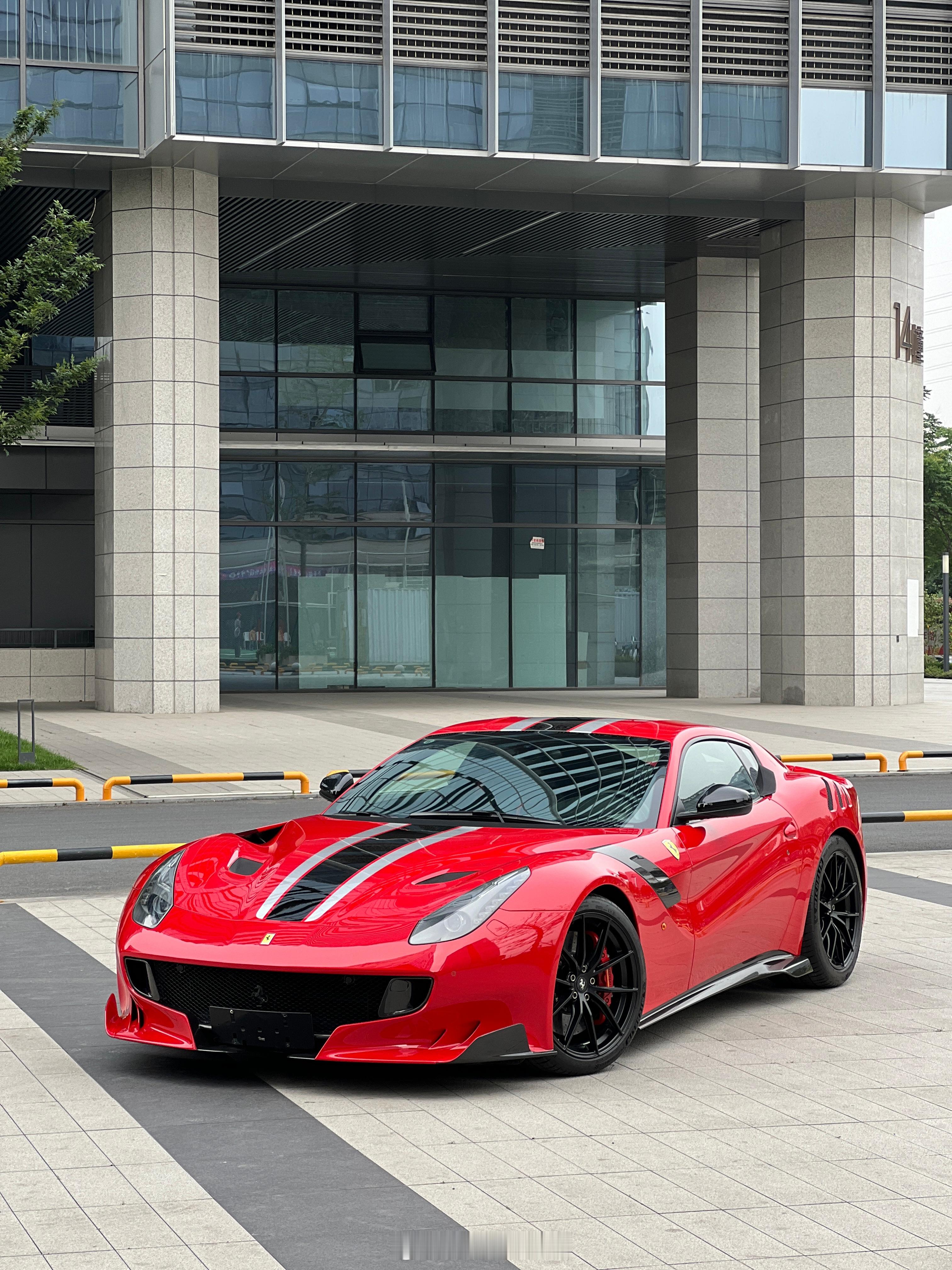 法拉利F12 TDF！4000多公里法拉利  ​​​
