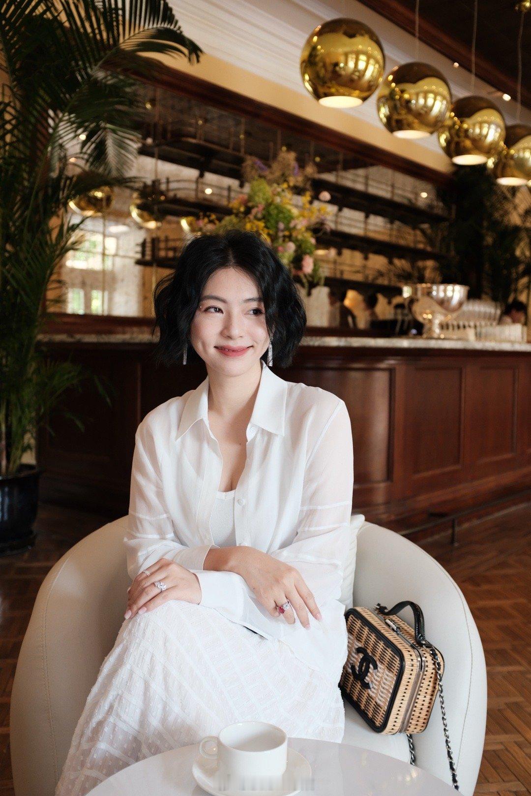 SabrinaLifeStyle[超话] 谢谢💖娇兰de漂亮饭🥂感叹娇兰在香