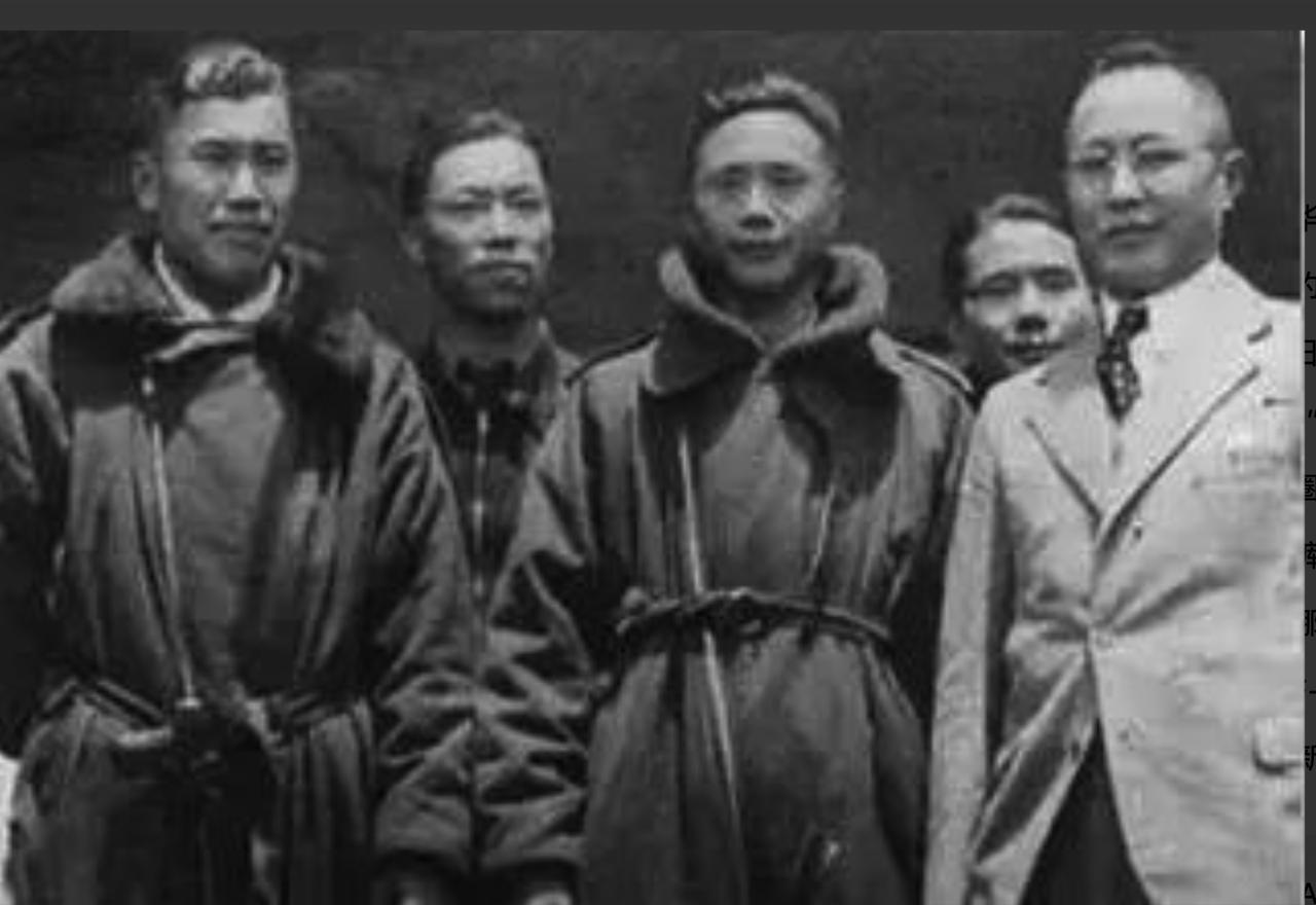 1938年，两架没带炸弹的中国轰炸机飞越东海，没投一颗炸弹，却让整个日本陷入恐慌