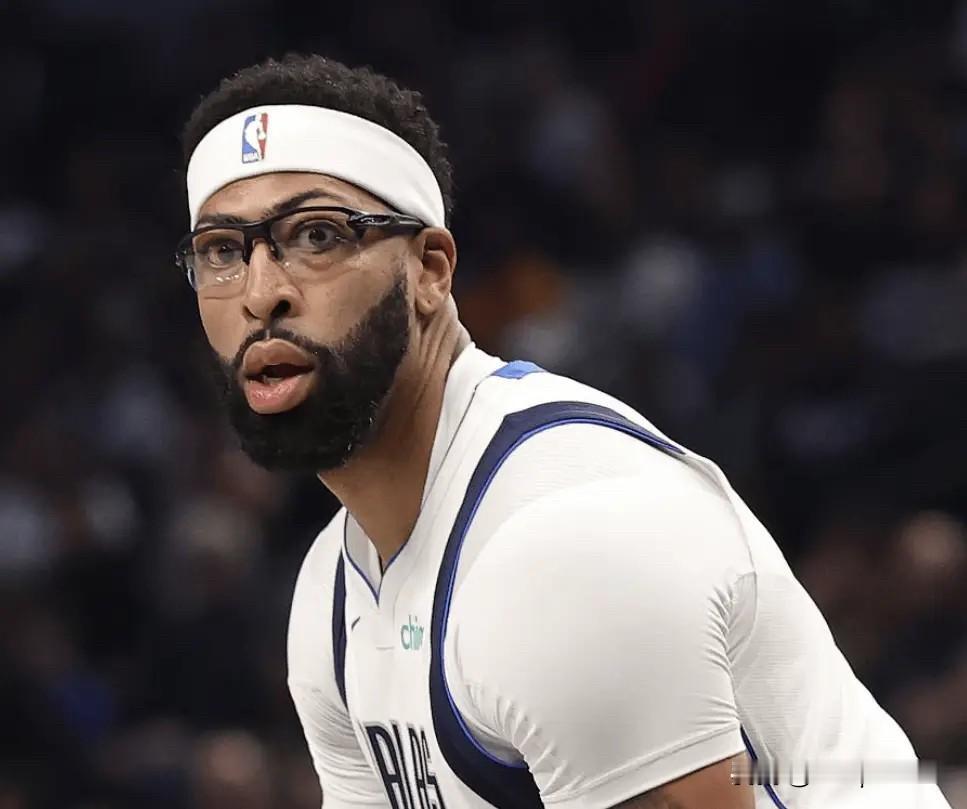 据美记Tim Bontemps报道，消息人士透露，联盟内一些人认为，公牛可能成为