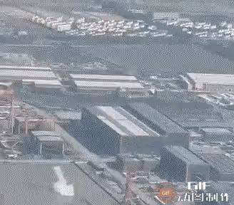 大渔船开弹图，先睹为快。[揣手] ​​​