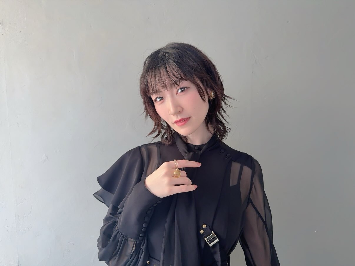 前岛亜美