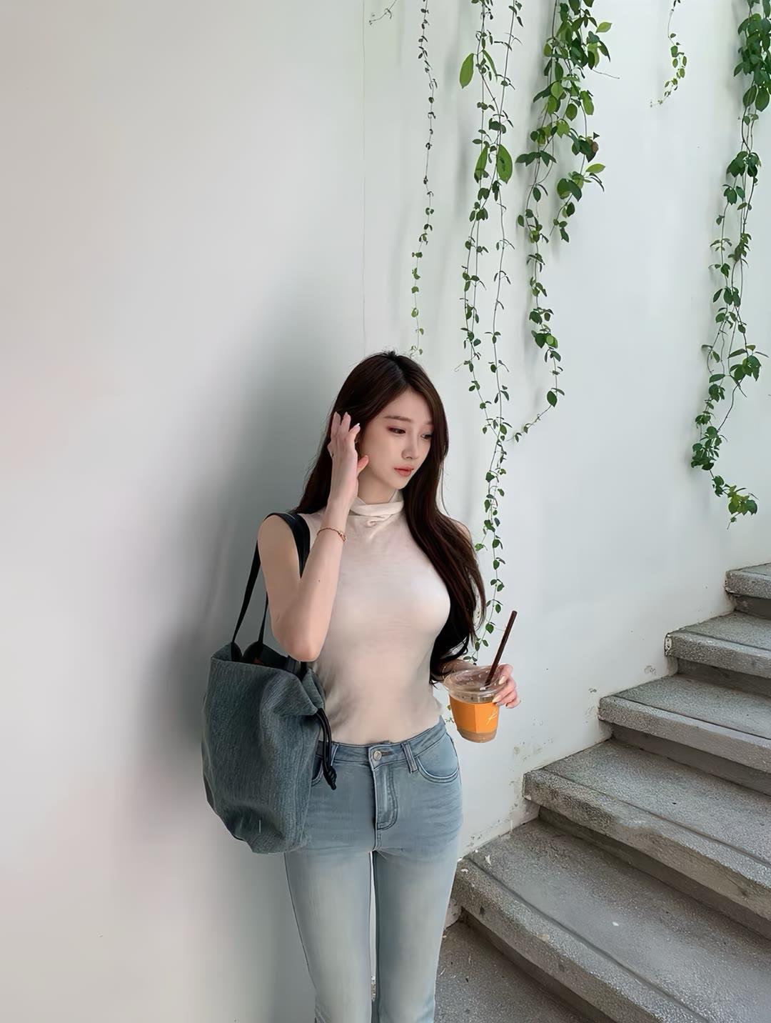 分享唯美的美照长大成熟之后 你养的第一个小孩应该是你自己 高级感穿搭 牛仔裤搭配