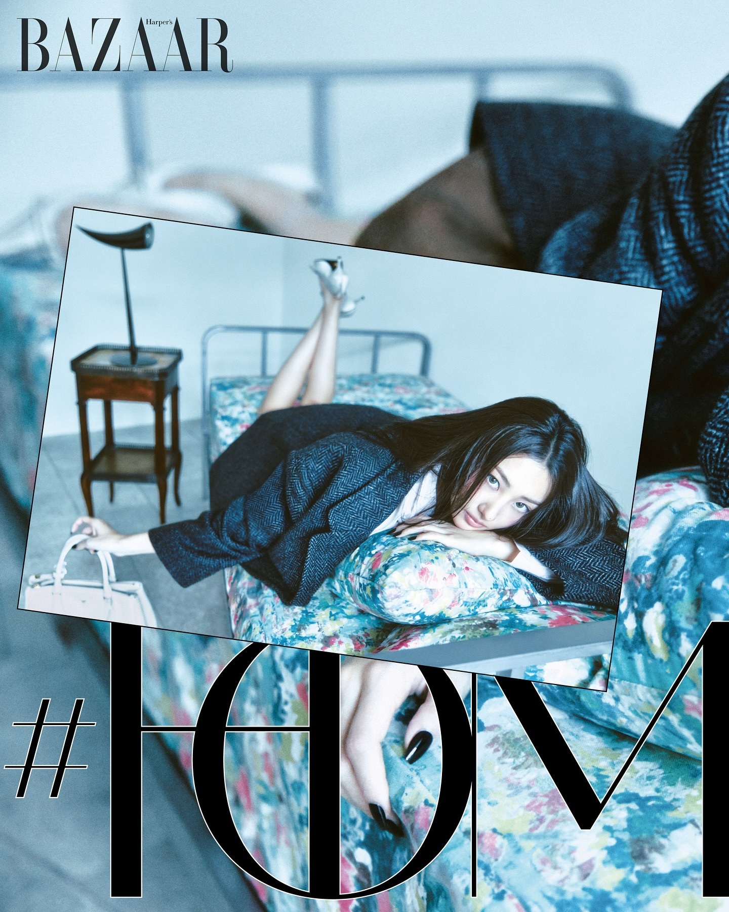 韩版BAZAAR 十月刊Prada 2025秋冬新季系列专题大片，由Prada 