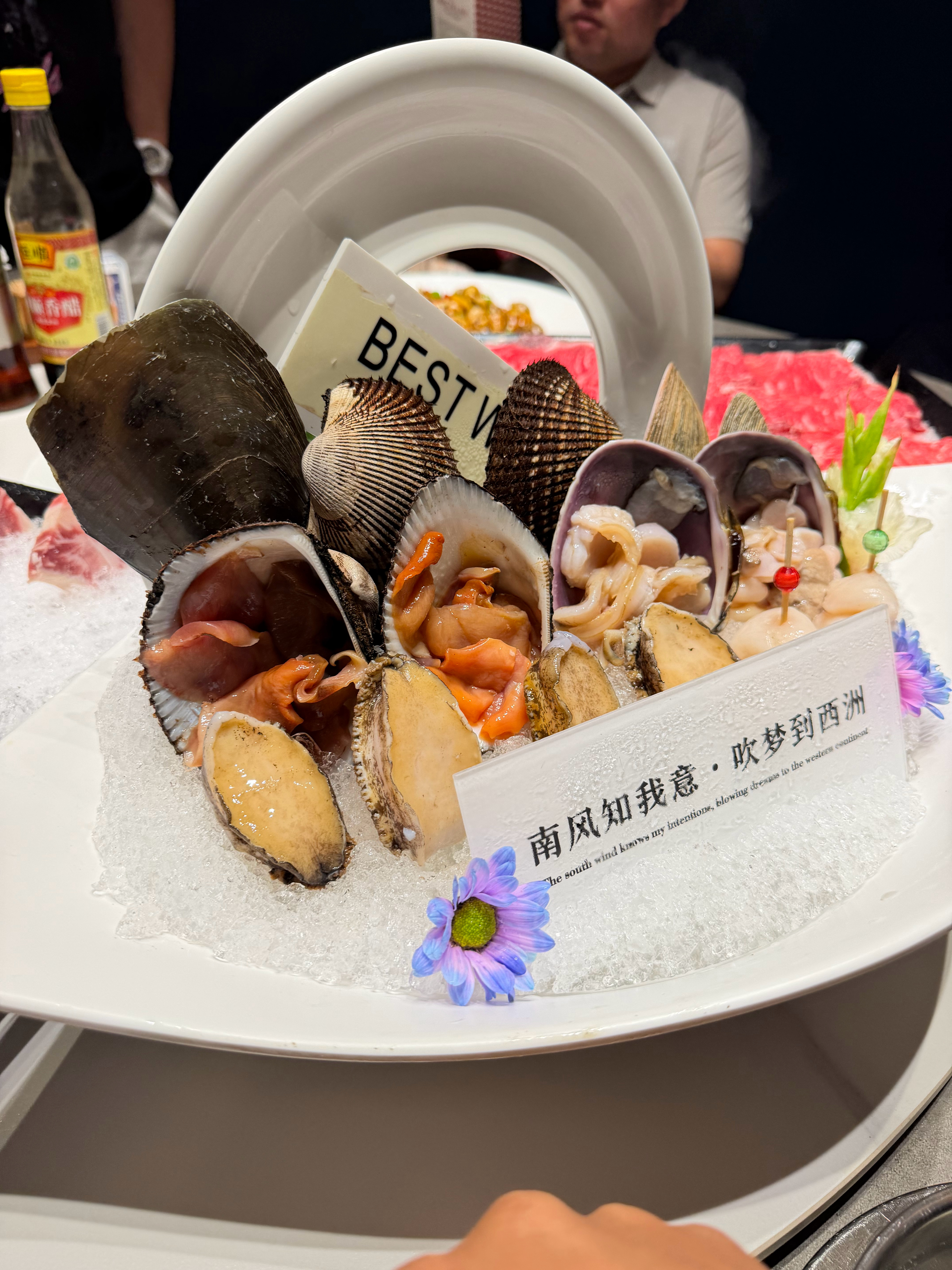 跟梦龙老师吃上好的了 