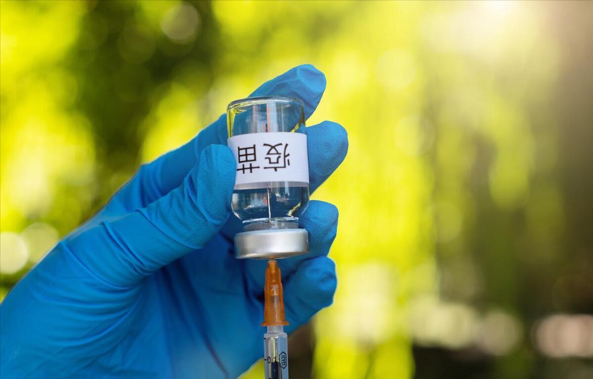 
最近新冠病毒流行较上个月明显增加，检测核酸发现大部分人是XXB病毒株感染，该毒