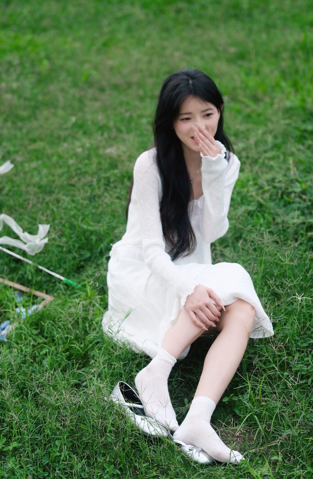 女生如何穿搭看起来时尚更有品味呢