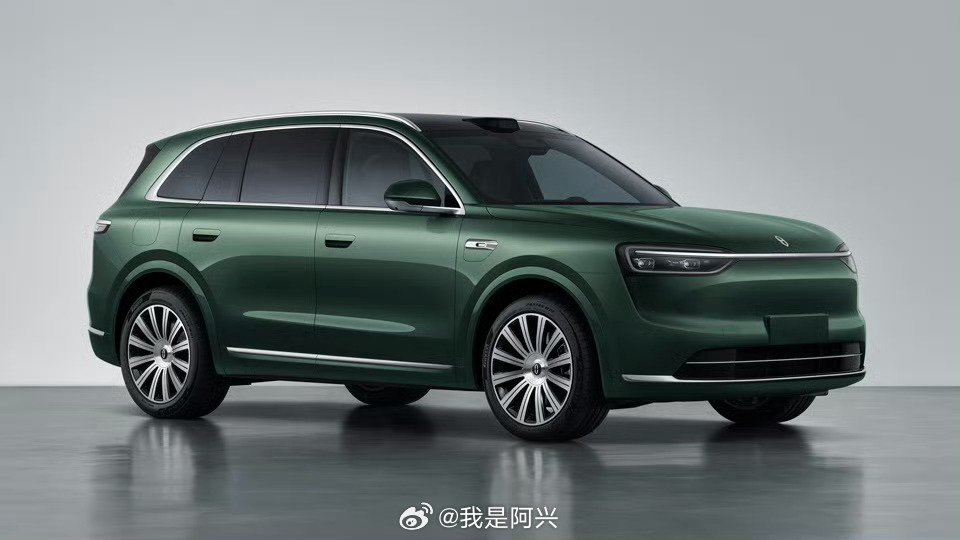 问界M7这么看也挺好看的啊，果然看车的从侧面看。 ​​​