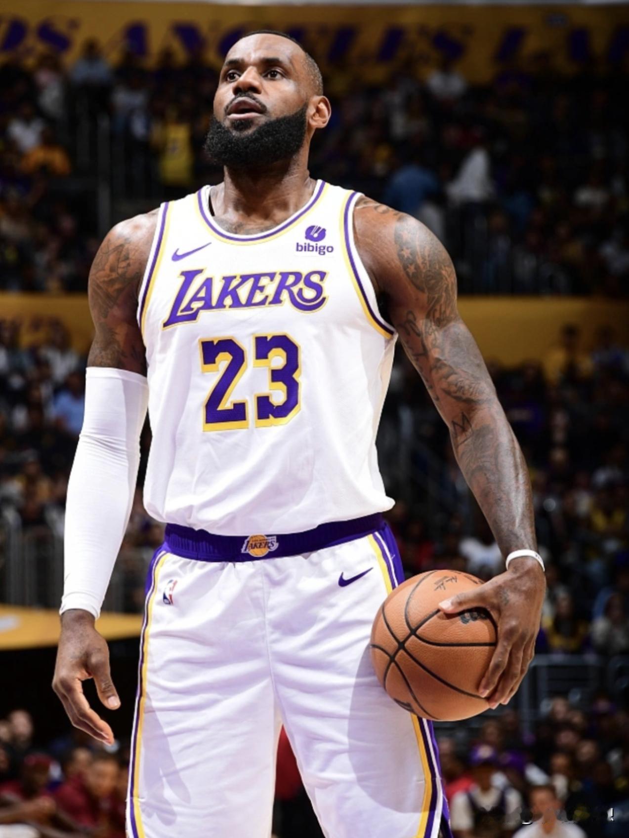 NBA历史巨星那些超神数据！哪个最难被打破？

威尔特·张伯伦——单场100分+