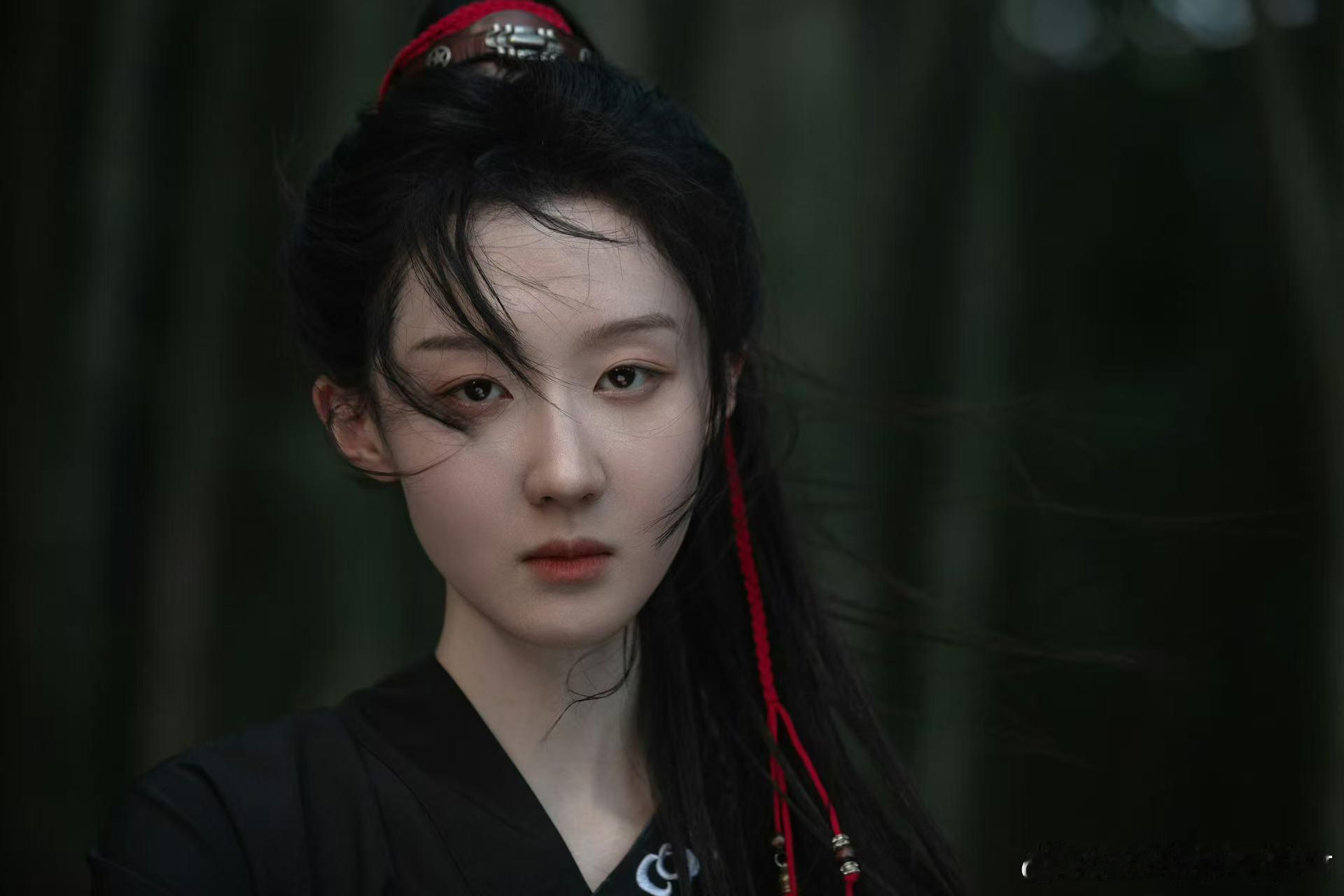 胡敏敏最后一刻是解脱也是救赎 从天真少女到绝望赴死，胡敏敏用破碎的人生拼凑女儿的