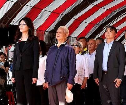 请问于北辰？郑丽文祭拜“白色恐怖受难者”怎么就成打蒋中正的脸了？

11月8日下