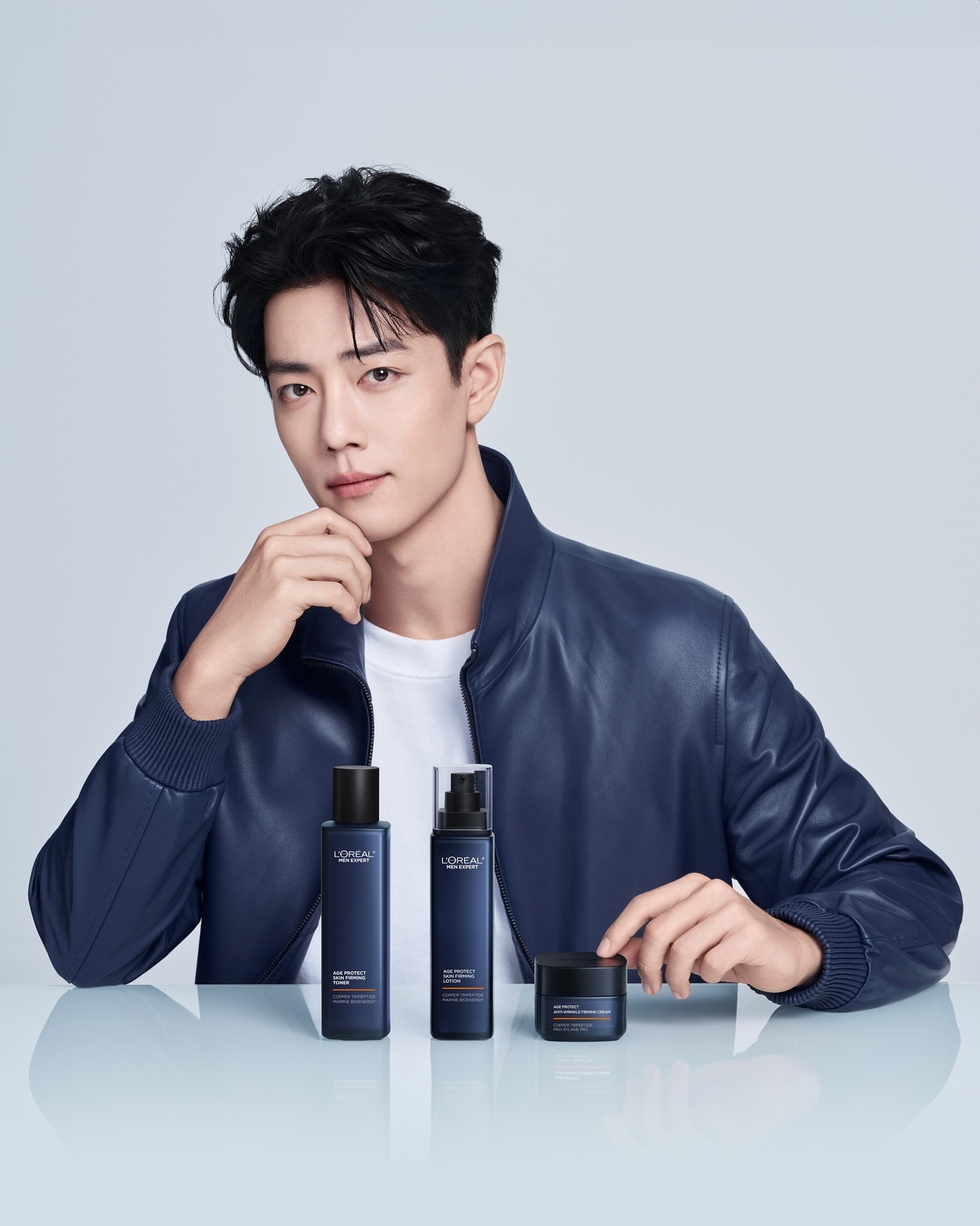 肖战 × 欧莱雅男士 全球代言人新电影「得闲谨制」上映在际，全新全球 Title