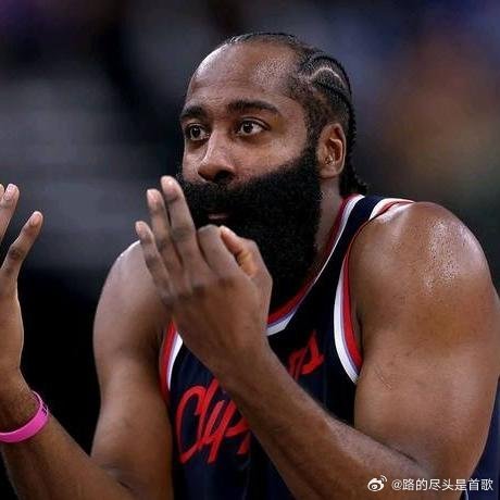 《哈登巅峰期抠门避税，如今想给杜兰特砸钱却遭硬工资帽反噬》22亿美金，在休斯顿能