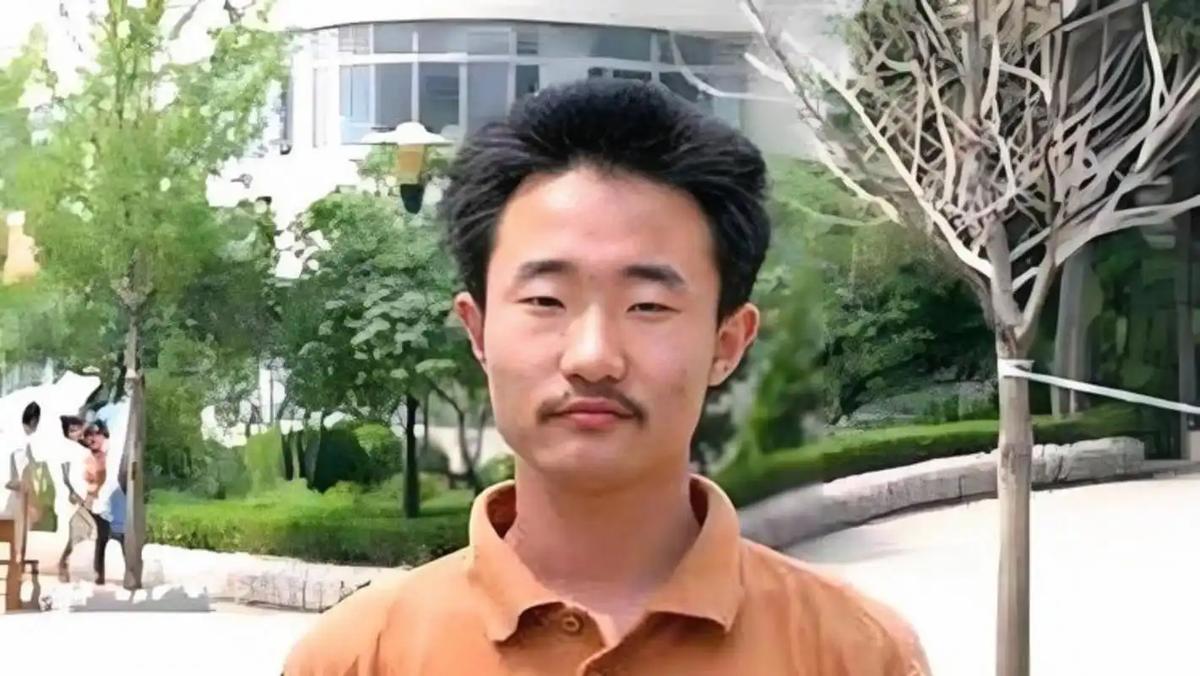 面对诱惑，一名在美国斯坦福大学留学的中国学生，以吃不惯外国菜为理由，拒绝了100