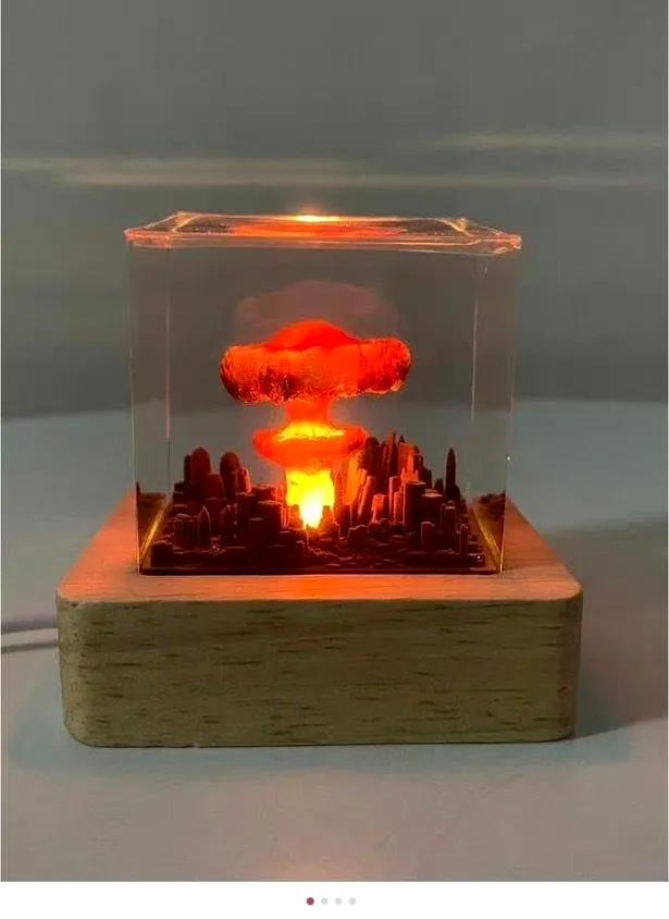 有才！这样好的工艺品，哪里有卖？

目前，一款名为“广岛原子弹爆炸”的工艺品销量